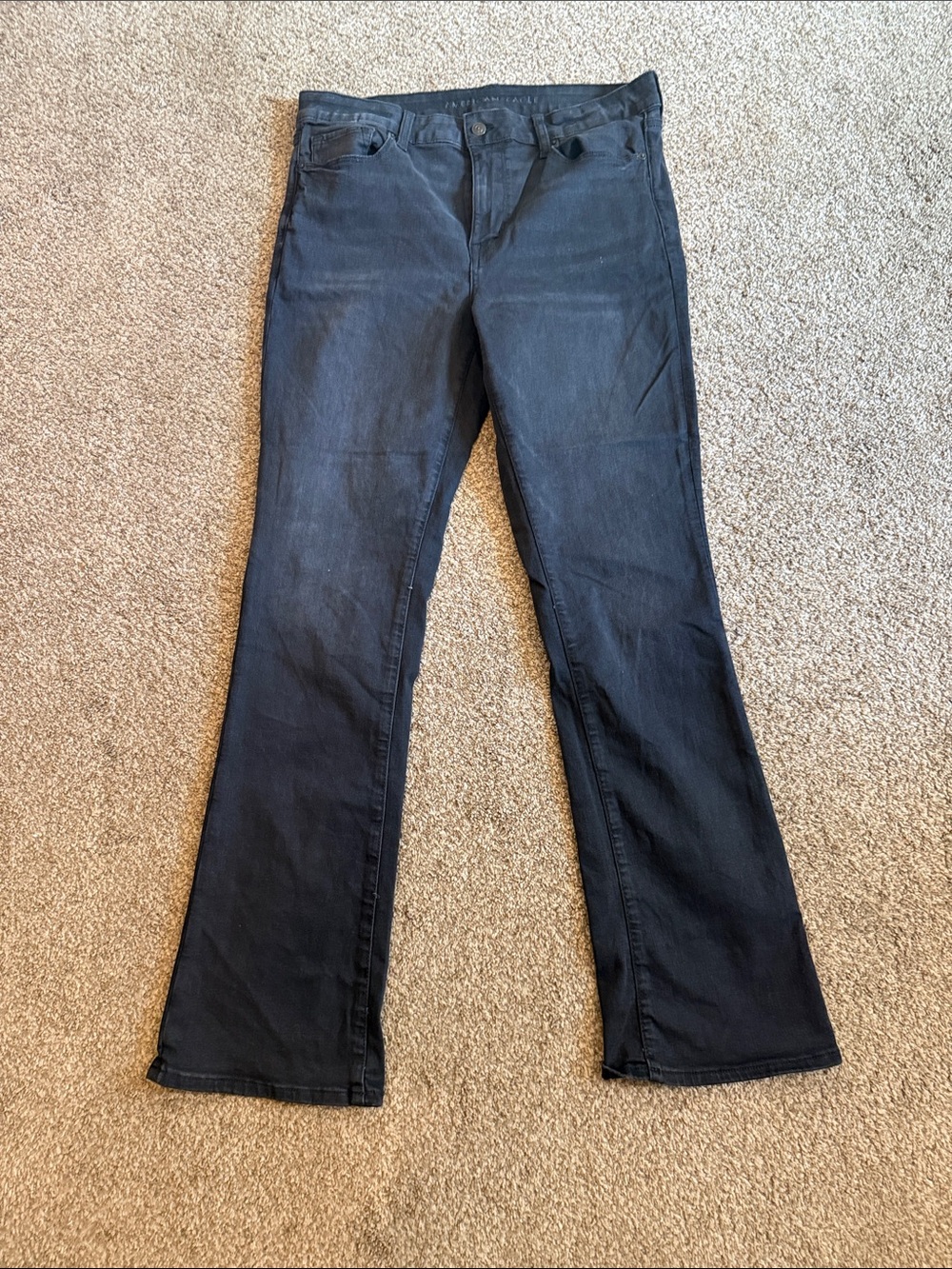 American Eagle High Rise Skinny Kick